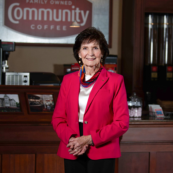 Donna Saurage 