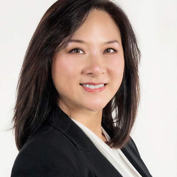 Portrait of Vivian Wong 