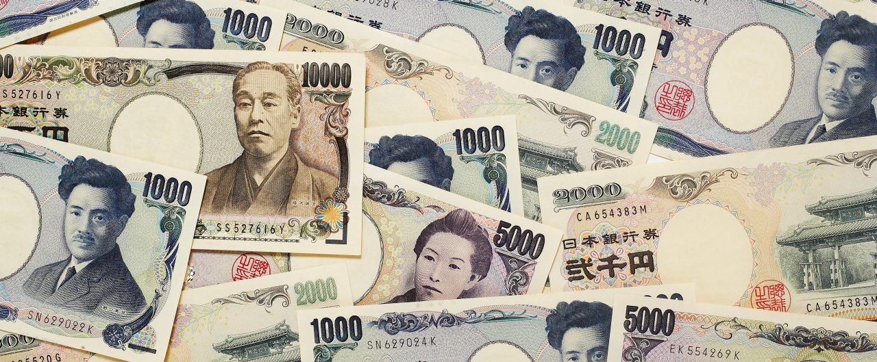 Various Japanese Yen bank notes